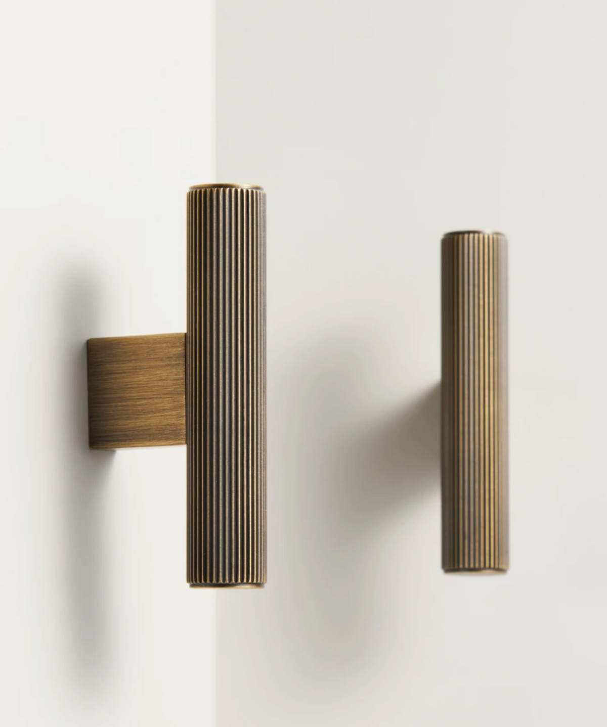 Antique Brass Cabinet Pulls &amp; Knobs - Luxury Linear Solid Brass Hardware – Industrial Modern Hardware